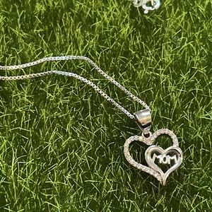 Mom ❤️ Necklace